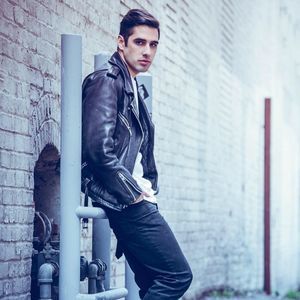 Meet your Posher, Julian